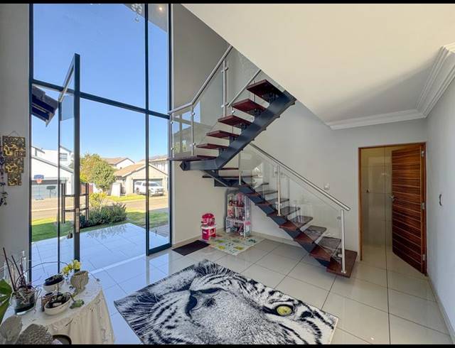 4 BEDROOM HOUSE FOR SALE IN MIDSTREAM RIDGE